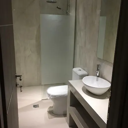 The Little Luxury Apartment *