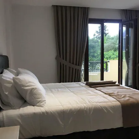 Апартаменты The Little Luxury