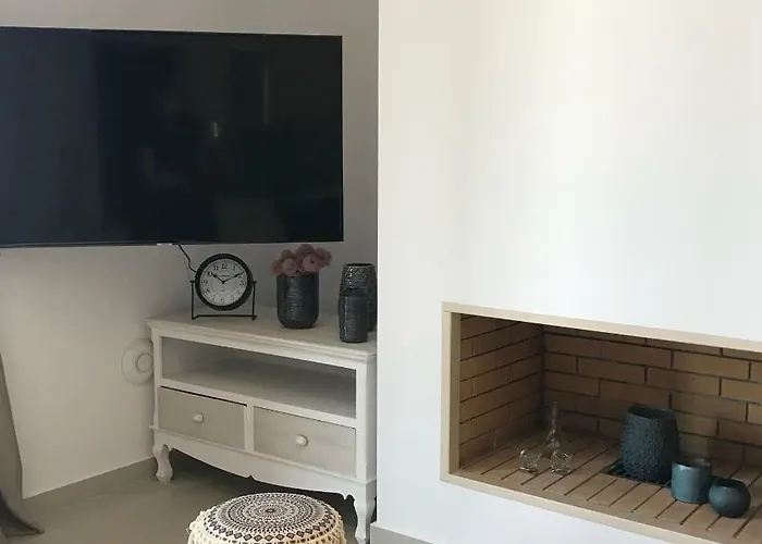 The Little Luxury * Ýpsos