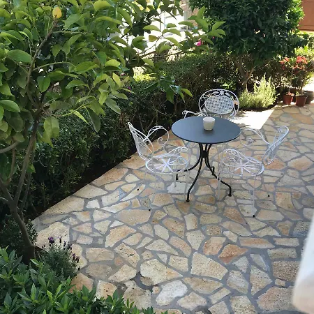 The Little Luxury Apartament *