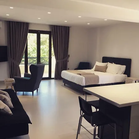 The Little Luxury Apartament